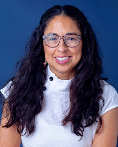 Violeta De Leon Davila